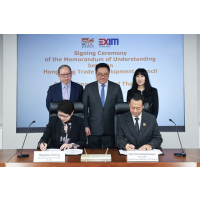 EXIM BANK ลงนาม MOU กับองค์การสภาพัฒนาการค้าฮ่องกง สนับสนุนการค้าและการลงทุนไทย-ฮ่องกง EXIM BANK ลงนาม MOU กับองค์การสภาพัฒนาการค้าฮ่องกง สนับสนุนการค้าและการลงทุนไทย-ฮ่องกง